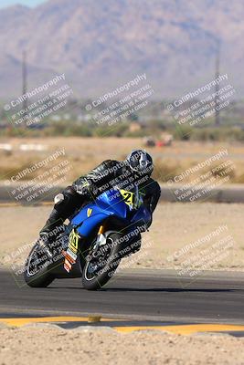 media/Oct-20-2024-CVMA (Sun) [[d4a3dff211]]/Race 3-Amateur Supersport Middleweight/